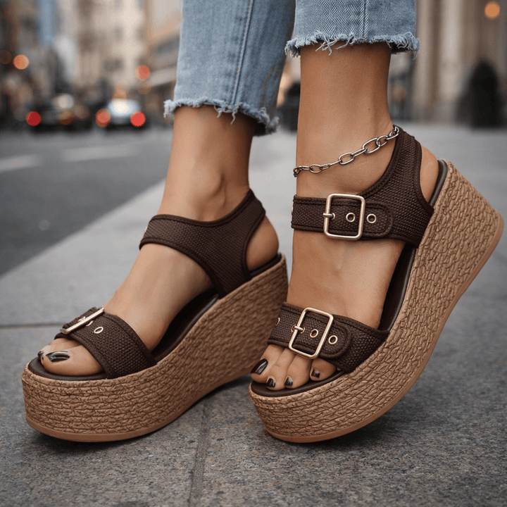 Sandales à Talon Wedge avec Boucle
