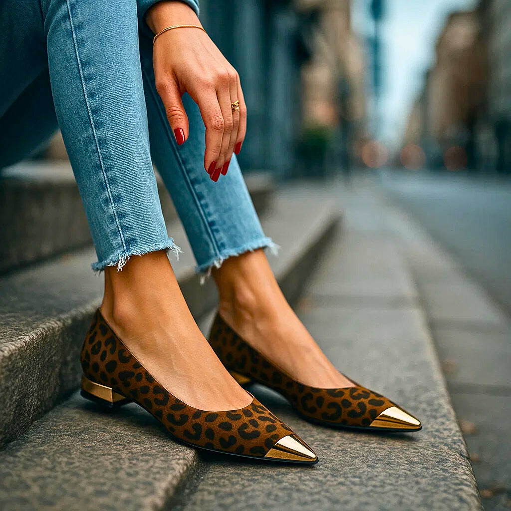 FLATS AVELINE À POINTE EN OR