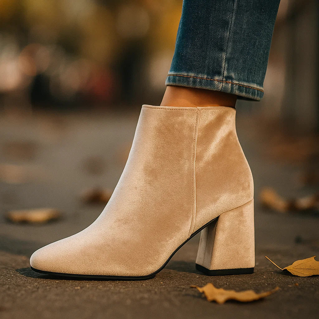 BOTTES EN VELOURS VALENTINA
