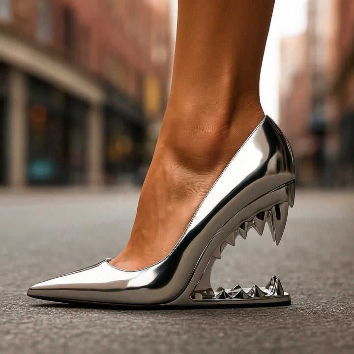 TALONS TALIA WOLF FANG