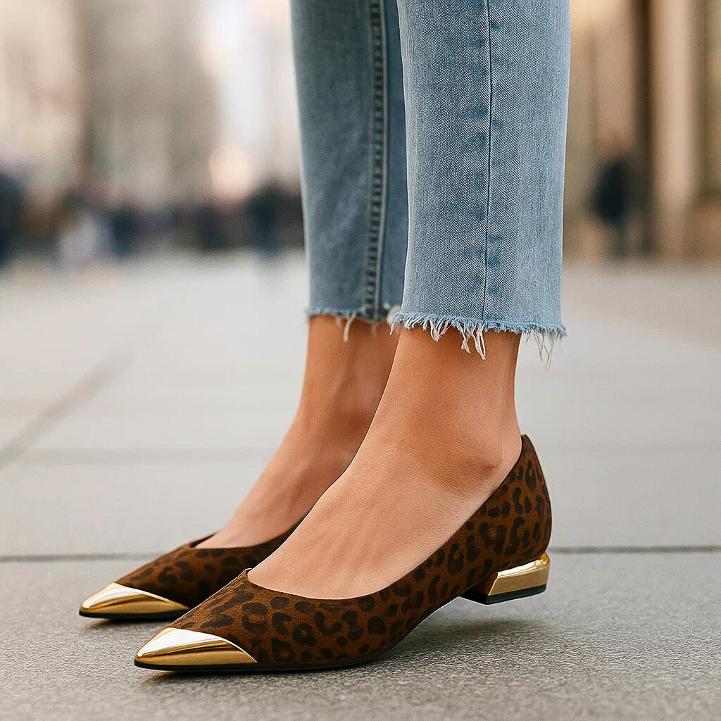 FLATS AVELINE À POINTE EN OR