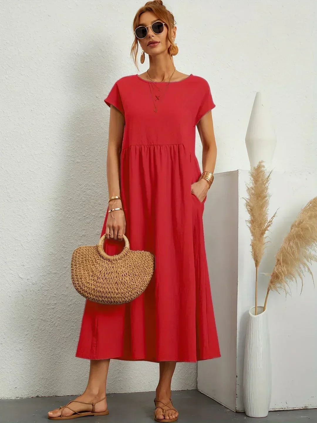 Gabrielle | Robe midi fluide d'une élégance intemporelle