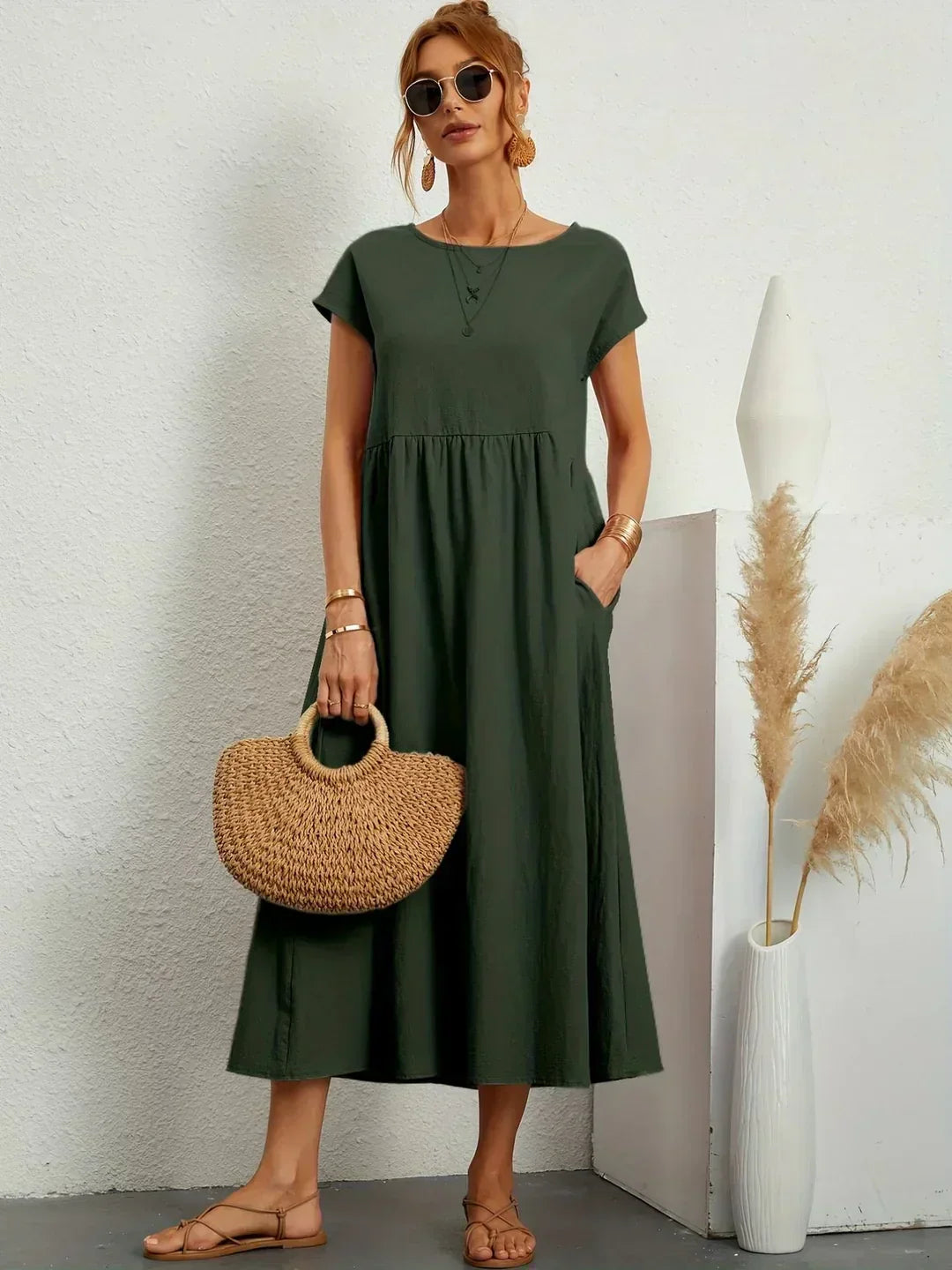 Gabrielle | Robe midi fluide d'une élégance intemporelle