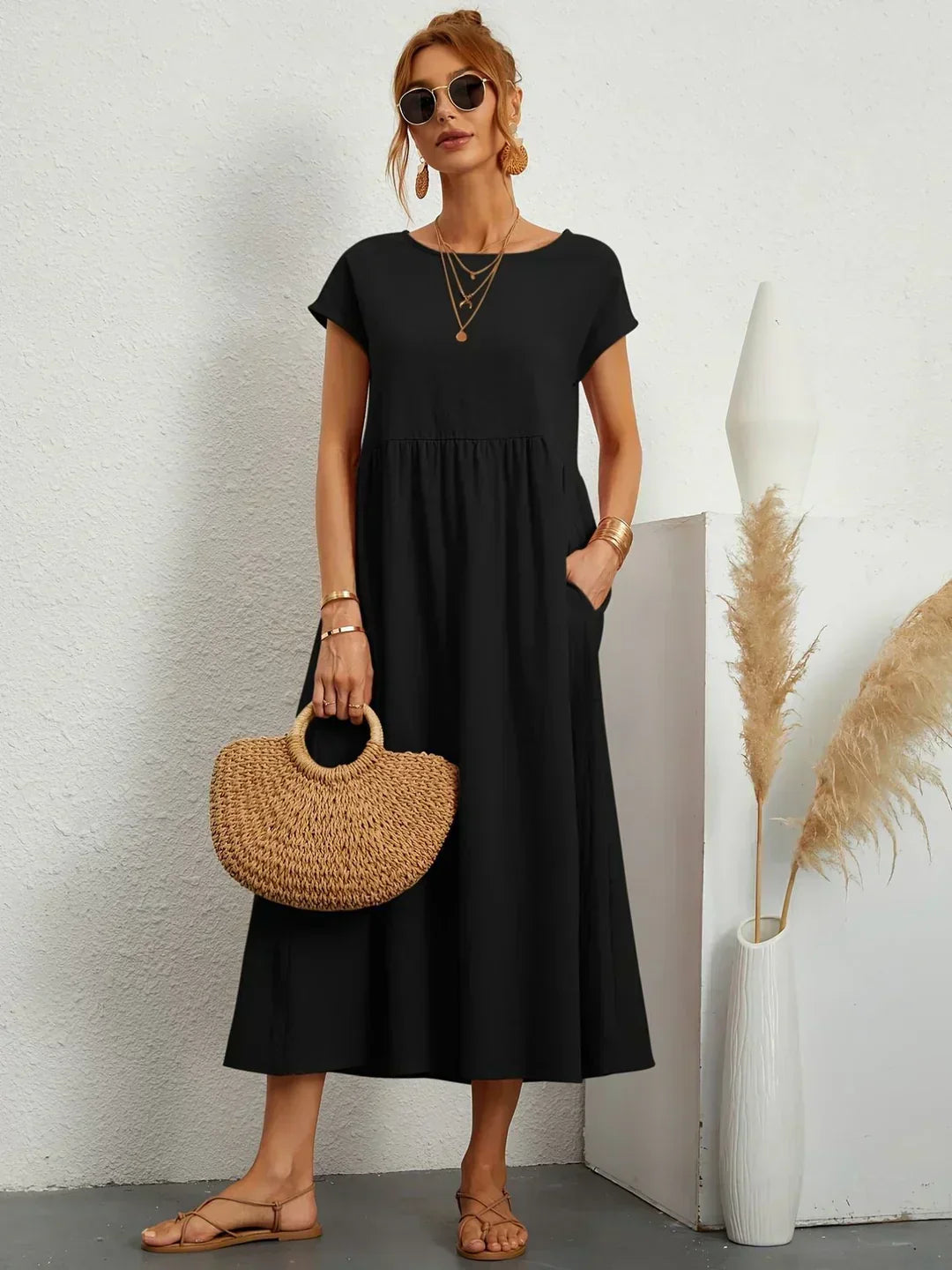 Gabrielle | Robe midi fluide d'une élégance intemporelle