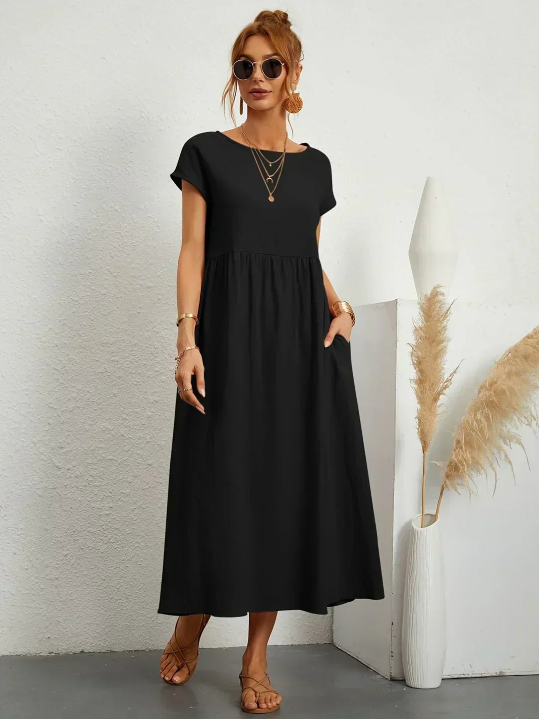 Gabrielle | Robe midi fluide d'une élégance intemporelle