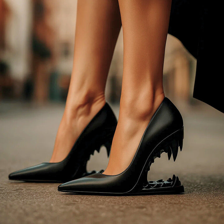TALONS TALIA WOLF FANG