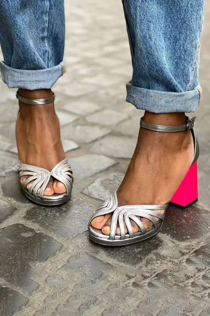 Naelle™ | Sandales Brillantes avec Talon Épais et Boucle Élégante